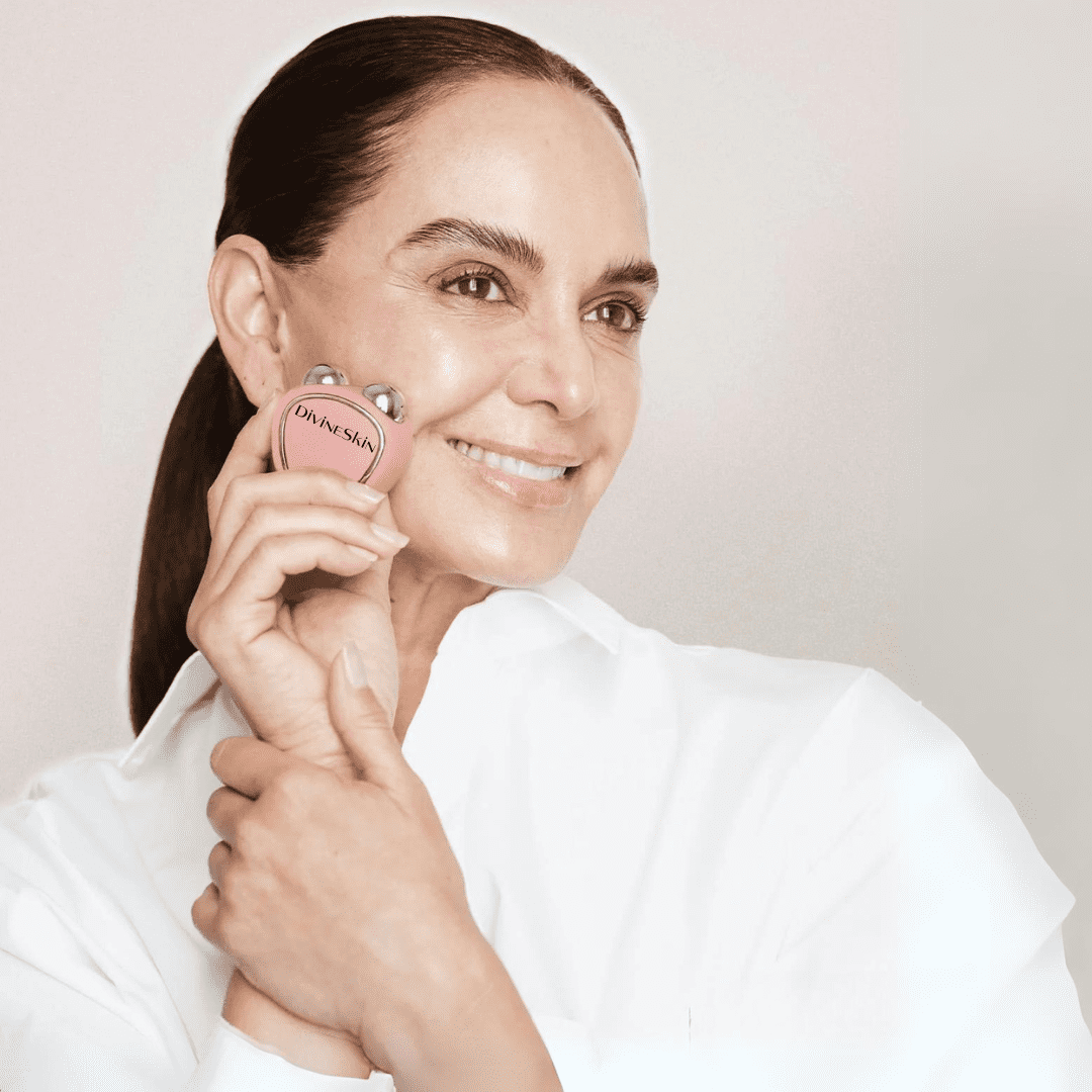 Reductor de Papada y Anti-Envejecimiento DivineSkin